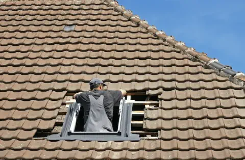 Pose de velux - Saint-Jean-Froidmentel